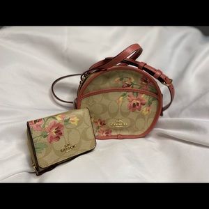 Round Coach purse with pink flowers with matching wallet set